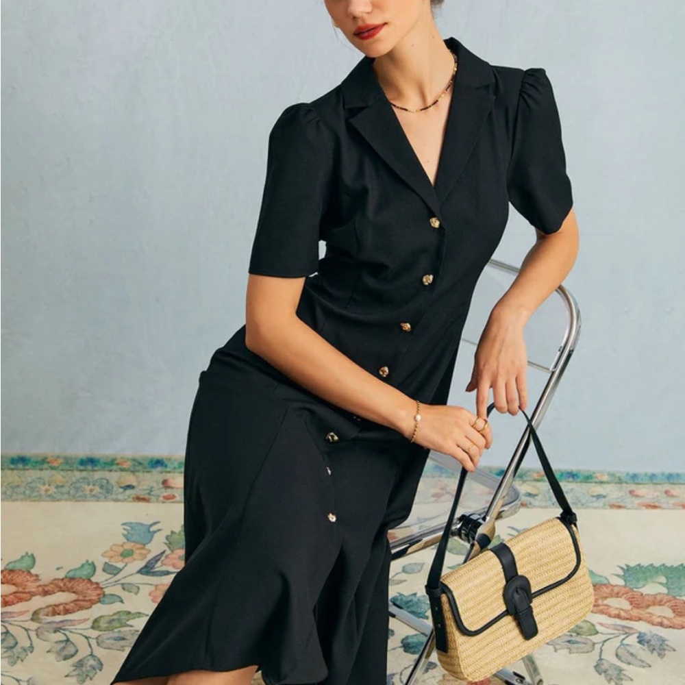Rihoas The Black V Neck Button Puff Sleeve Midi Dress - Picture 2 of 7